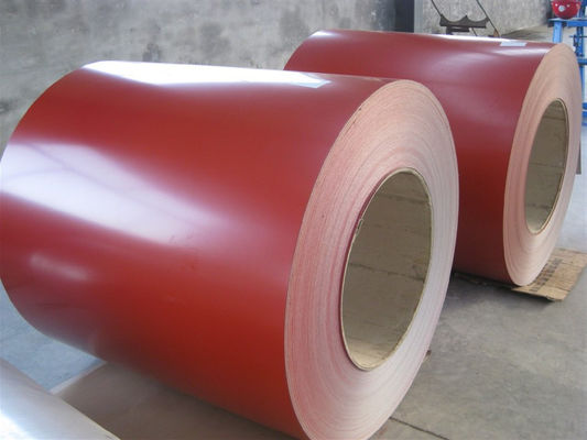 Το Sgcc προβερνίκωσε τη γαλβανισμένη σπείρα φύλλων υλικού κατασκευής σκεπής χάλυβα Ppgi ντυμένη χρώμα