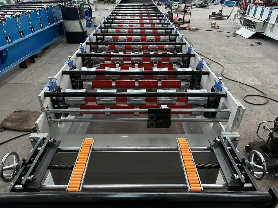 Φορητός ρόλος προηγούμενο Ibr 686 1000mm PBR κεραμίδι στεγών υψηλής ταχύτητας που κατασκευάζει τη μηχανή