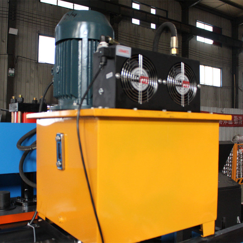 2024 Νέο σχεδιασμό διπλής στρώσης οροφής Roll Forming Machine 840 Trapezoidal και 836
