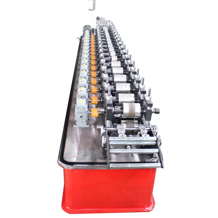 Σύστημα Flying Cut 3kw C Channel Roll Forming Machine Μεγάλη ταχύτητα για Ppgi