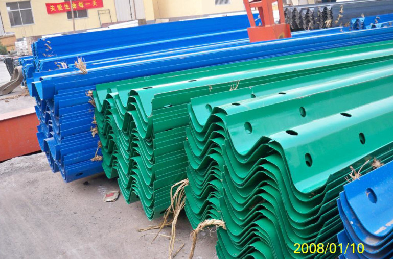 Gcr15 Rollers Highway Guardrail Roll Forming Machine 350Mpa Δυναμικότητα απόδοσης 380V 50Hz Τροφοδότηση