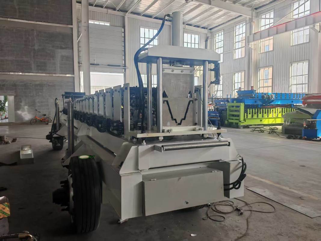Mobile Greenhouse Vegetable Planting Trough Forming Machine With Quickly And Efficiently 5.5KW Hydraulic Motor