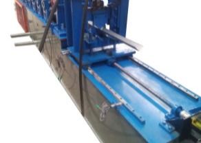 Ρόλος στηριγμάτων χάλυβα PLC 0.3mm πλαισίων τριγώνων τοίχων και οροφών που διαμορφώνει τη μηχανή