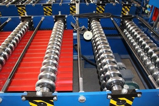 Μορφή 0.9mm κυμάτων ζαρωμένος 3.5kw ρόλος στεγών που διαμορφώνει τη μηχανή