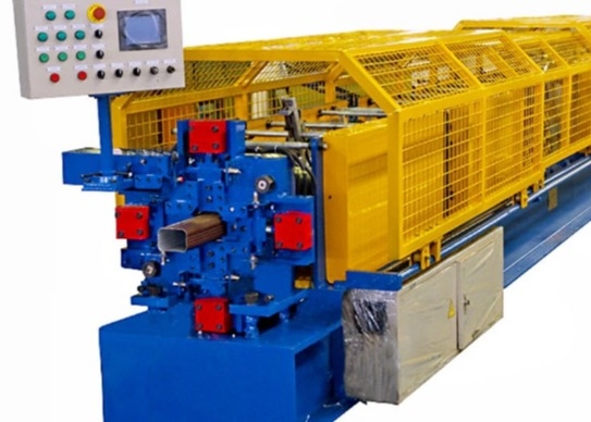 Μεταλλικά τετράγωνα Downpipe Roll Forming Machines For Rainspout Full Automatic