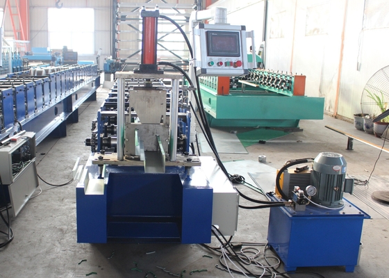 0.3-0.8mm Αλυσίδα από ατσάλι άνθρακα με κινητήρα προς τα κάτω Μηχανή σχηματισμού σωλήνων με υδραυλική κοπή