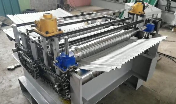 4kw αυτόματος πτυχώνοντας κάμπτοντας ρόλος στεγών μετάλλων 0.8mm που διαμορφώνει τη μηχανή