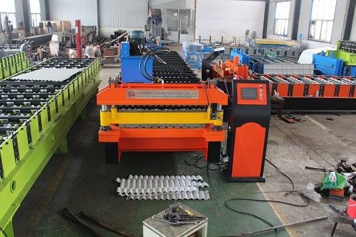 Έλεγχος 0.3mm PLC διπλός ρόλος στρώματος που διαμορφώνει τη μηχανή για τη στέγη χάλυβα μετάλλων